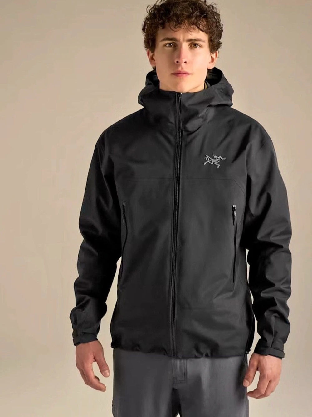 Arc'teryx Beta LT black hooded water proof